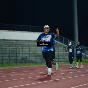 Runner Photo 4511182