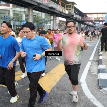 Runner Photo 4511245
