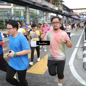 Runner Photo 4511263