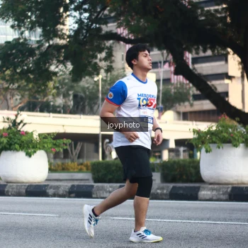 Runner Photo 4511285