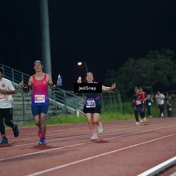 Runner Photo 4511359