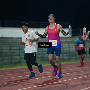 Runner Photo 4511377