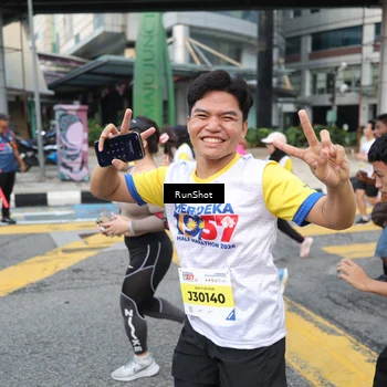 Runner Photo 4511437