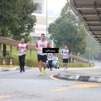 Runner Photo 4511652
