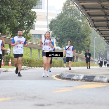 Runner Photo 4511689