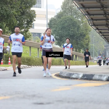 Runner Photo 4511693