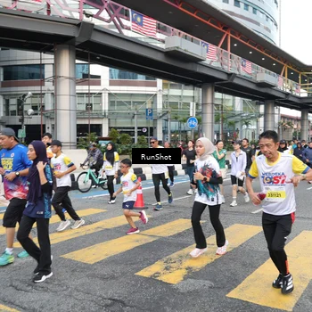 Runner Photo 4511695