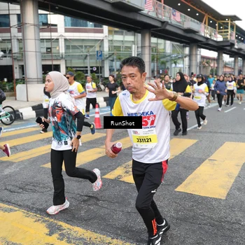 Runner Photo 4511732
