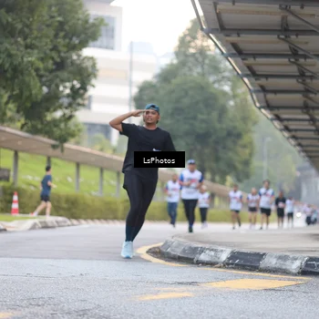 Runner Photo 4511753