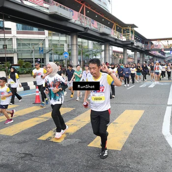 Runner Photo 4511764