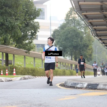 Runner Photo 4511800