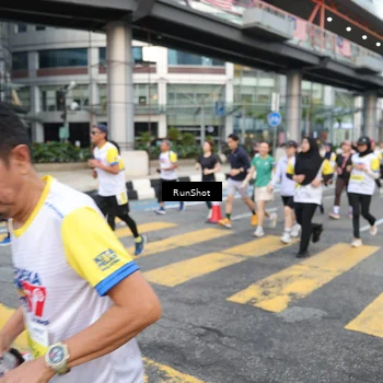 Runner Photo 4511823