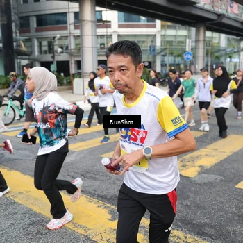 Runner Photo 4511824