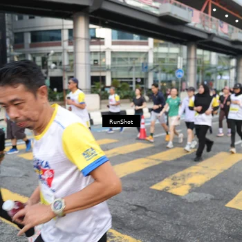 Runner Photo 4511843
