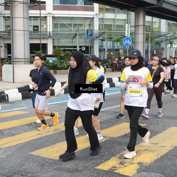 Runner Photo 4511846