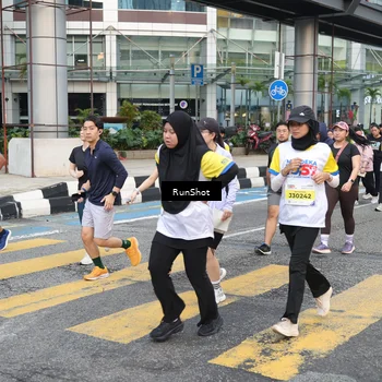 Runner Photo 4511864