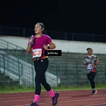 Runner Photo 4511873