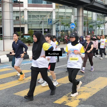 Runner Photo 4511999