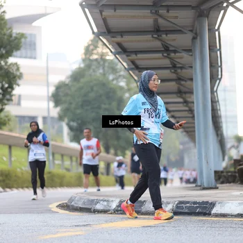 Runner Photo 4512027