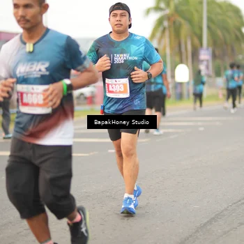 Runner Photo 4512074