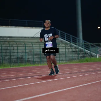 Runner Photo 4512117