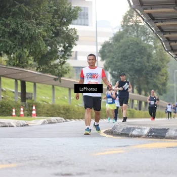 Runner Photo 4512147