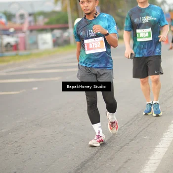 Runner Photo 4512274