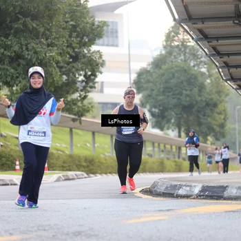 Runner Photo 4512295