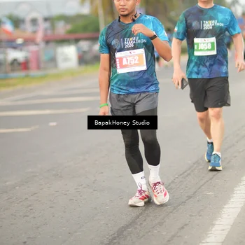 Runner Photo 4512296