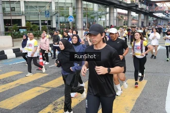 Runner Photo 4512348