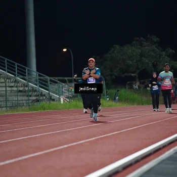 Runner Photo 4512403