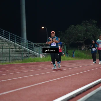 Runner Photo 4512415