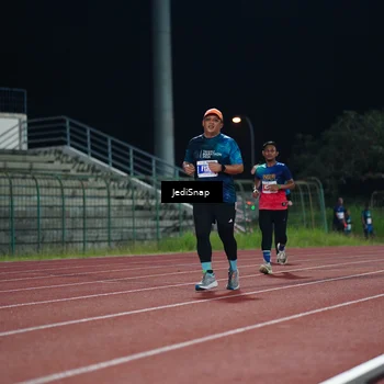 Runner Photo 4512432