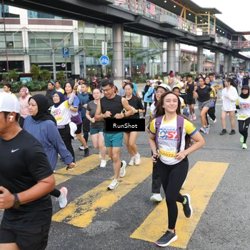 Runner Photo 4512491