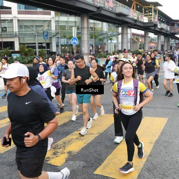 Runner Photo 4512497