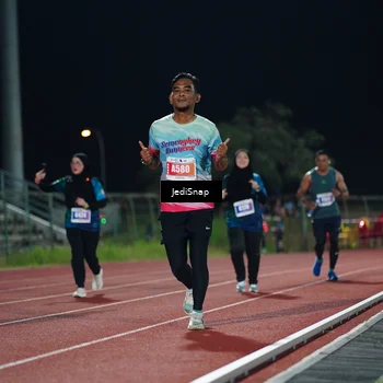 Runner Photo 4512502