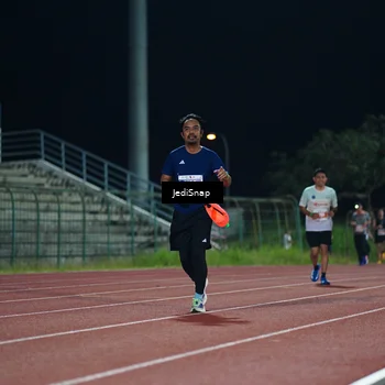 Runner Photo 4512575