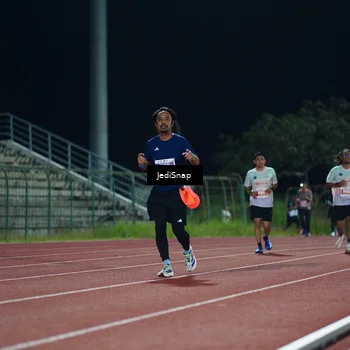 Runner Photo 4512576