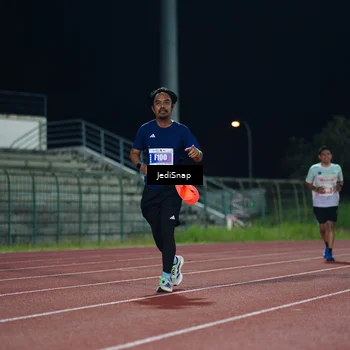 Runner Photo 4512599