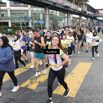 Runner Photo 4512602
