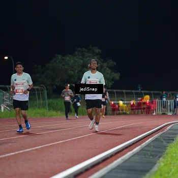 Runner Photo 4512603