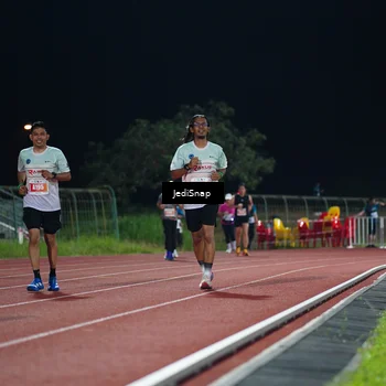 Runner Photo 4512620
