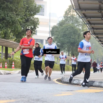 Runner Photo 4512638