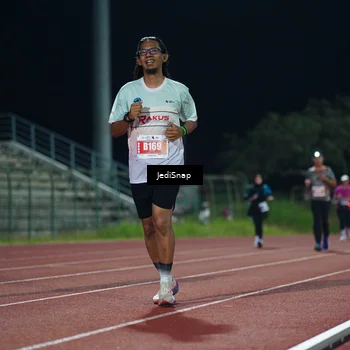 Runner Photo 4512649