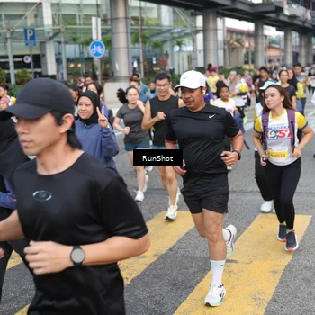 Runner Photo 4512658