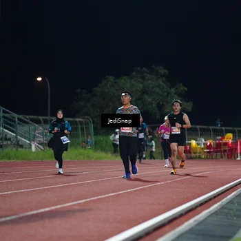 Runner Photo 4512677
