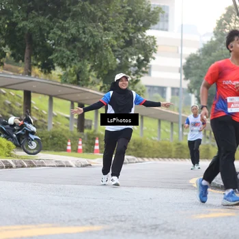 Runner Photo 4512784