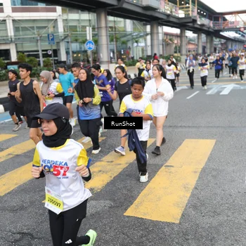 Runner Photo 4512812