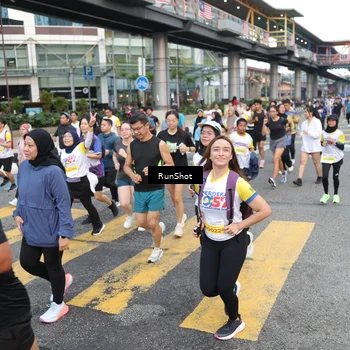 Runner Photo 4512853