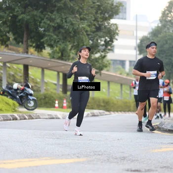 Runner Photo 4512861